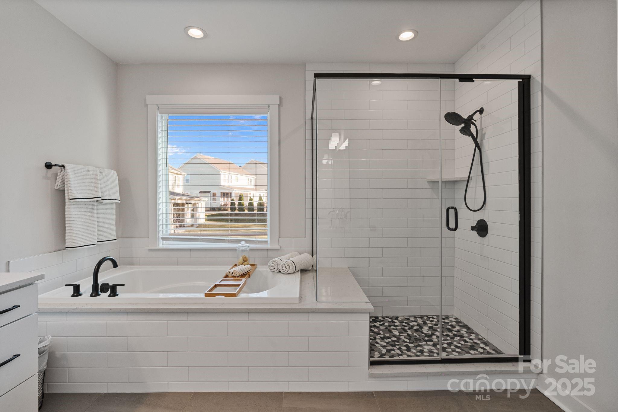 Paddlers Cove - Residential