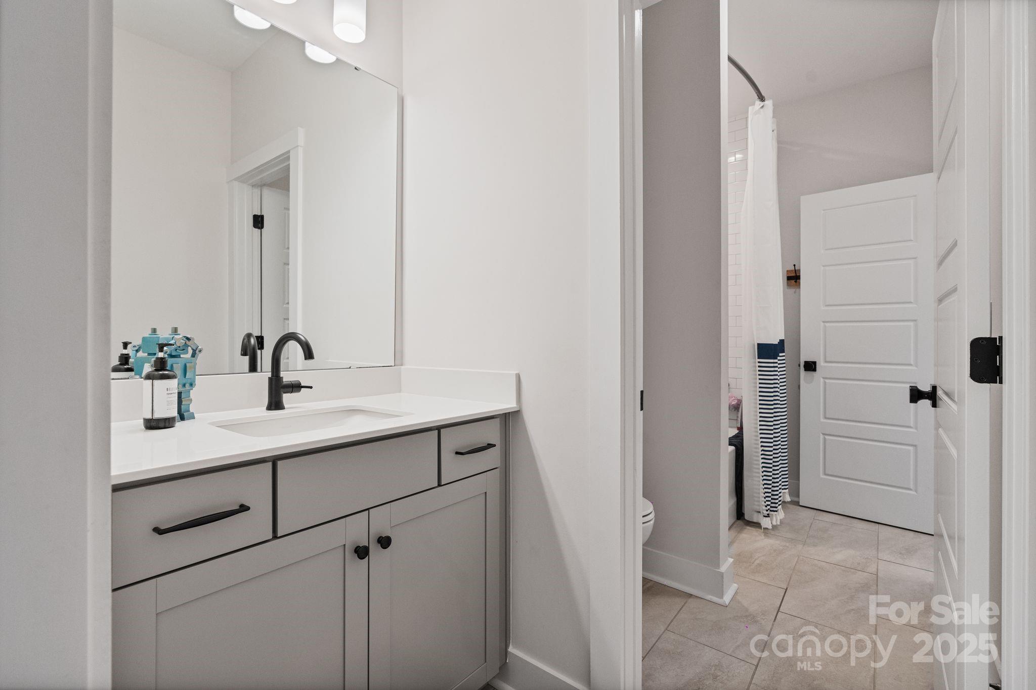 Paddlers Cove - Residential