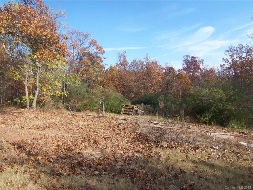 Nice wooded 1+ acre lot. Mobile home has been in place on this lot previously. According to Lincoln County records the lot has perced for 3 BR's and a well is also in place. Great opportunity close to Highway 10 and just minutes from Hickory, Lincolnton and Shelby.