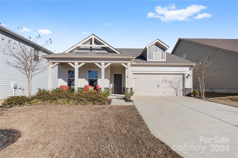 A home in Huntersville