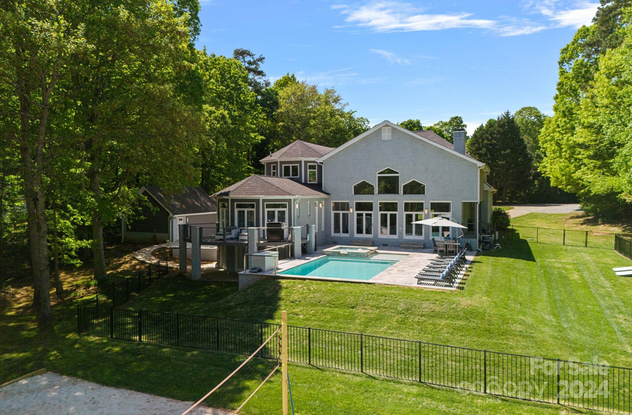 Bridle Path - Residential