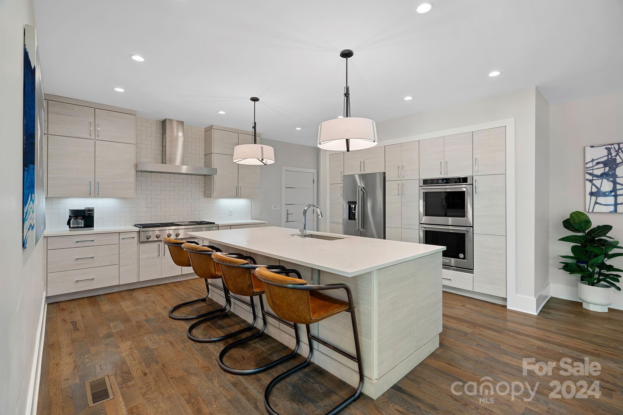 Bridle Path - Residential