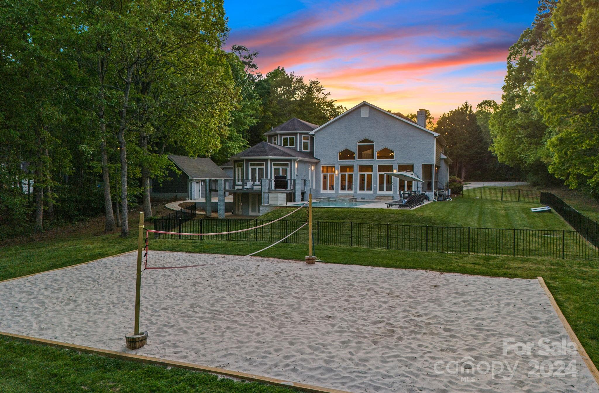 Bridle Path - Residential