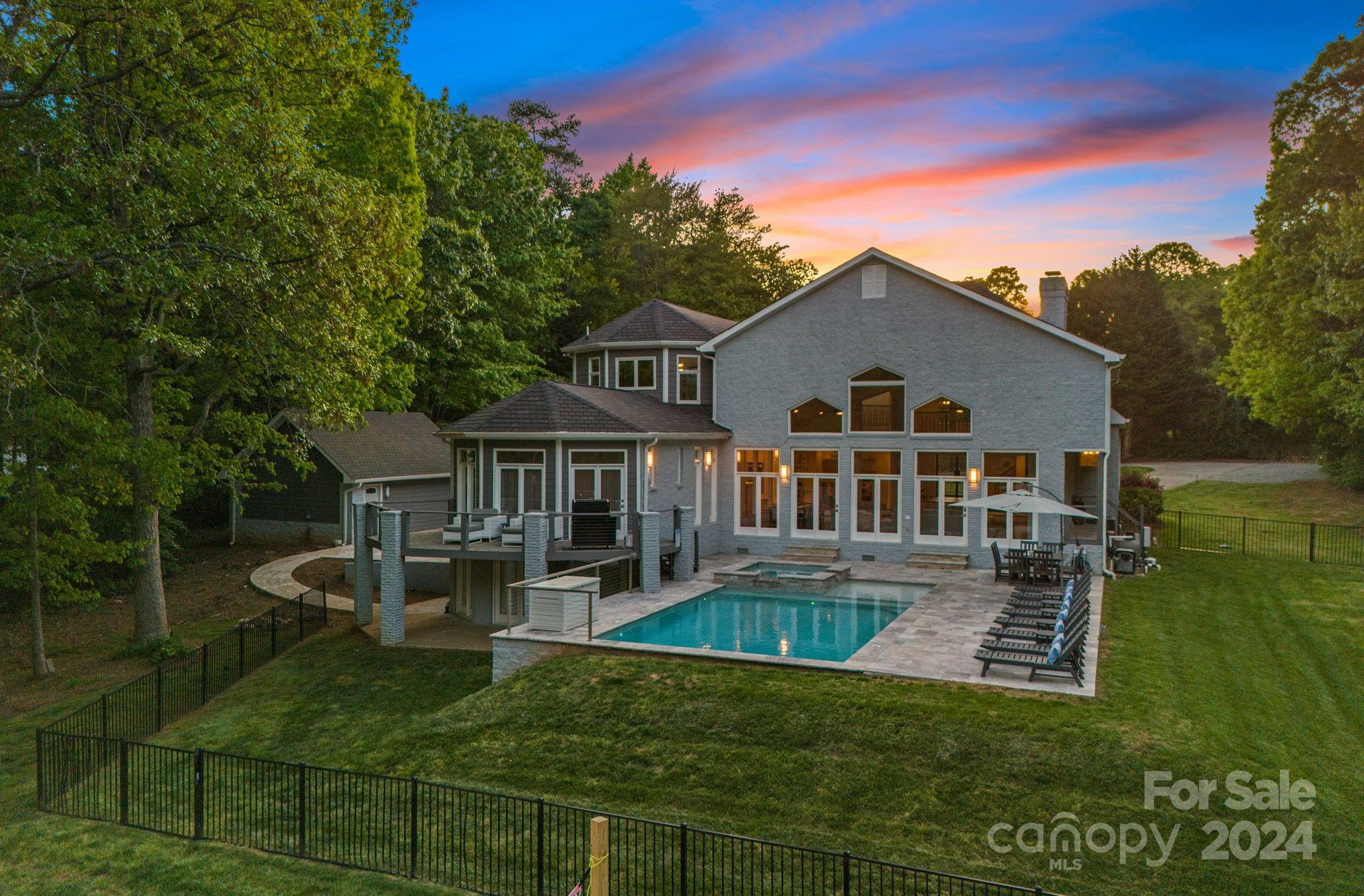 Bridle Path - Residential