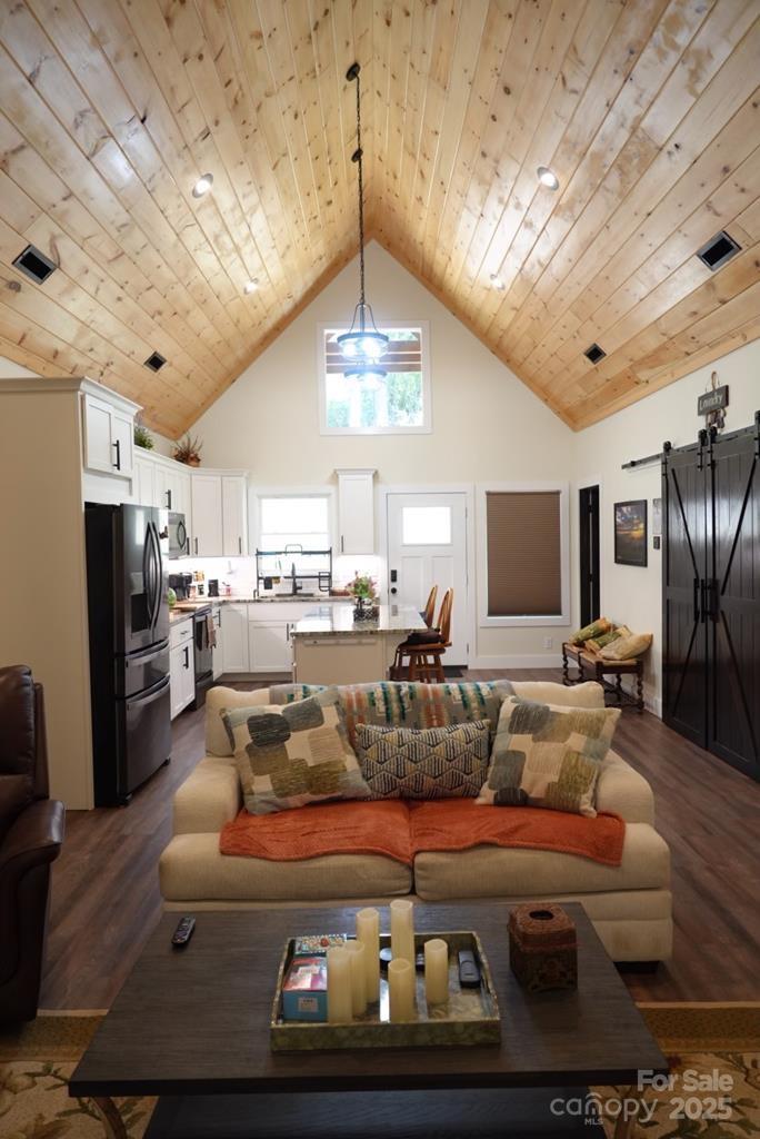 Bella Vista - Residential