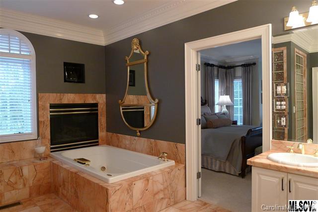 Moores Ferry - Residential