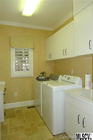 Moores Ferry - Residential