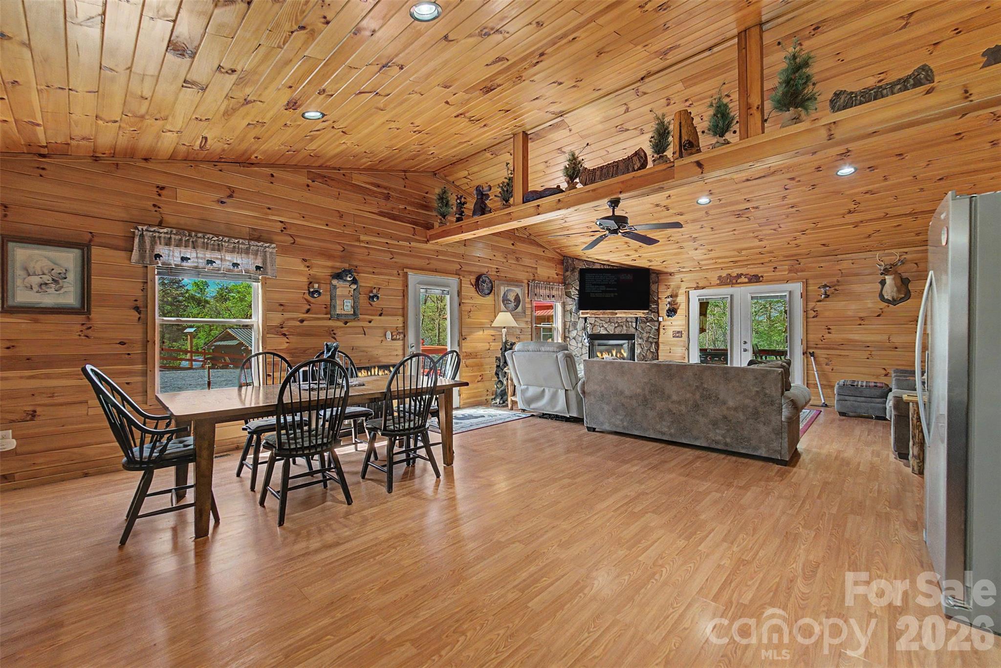 Blue Mist Mountain Estates - Residential