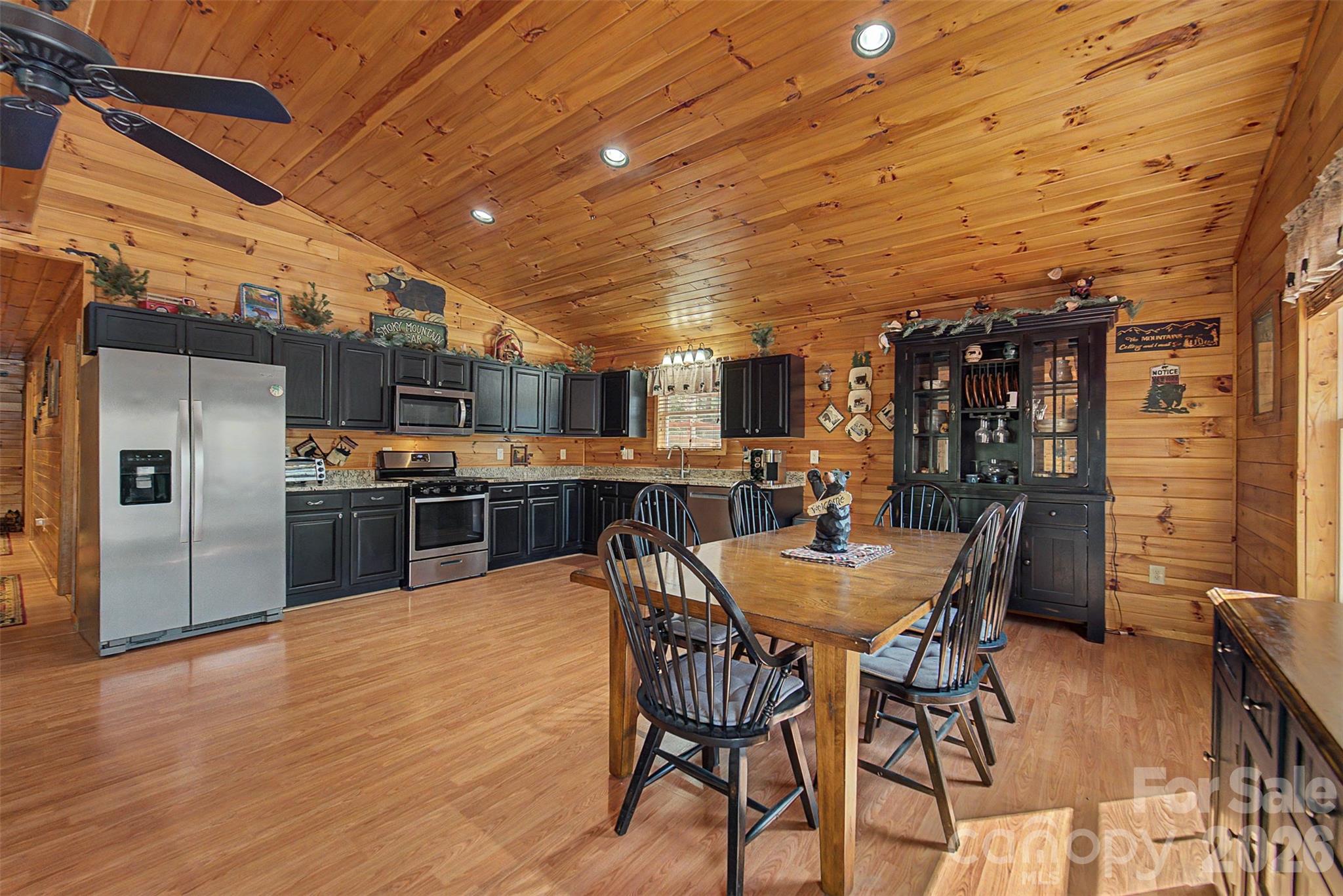 Blue Mist Mountain Estates - Residential
