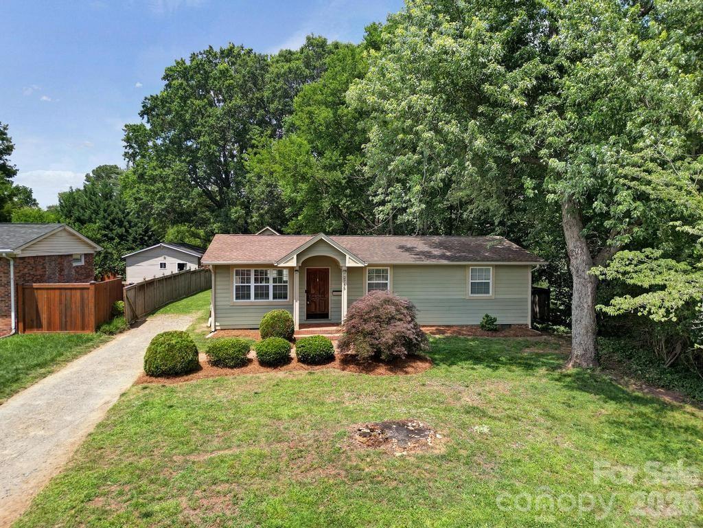 2715 Springway Drive