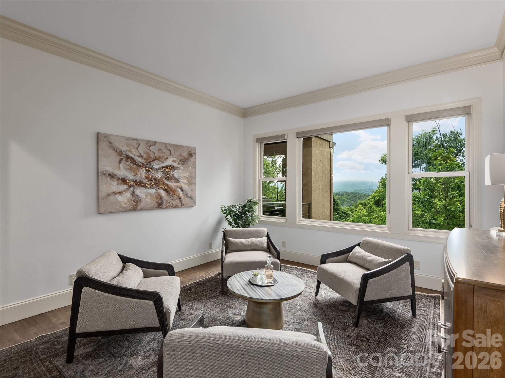 433 Coopers Hawk Drive