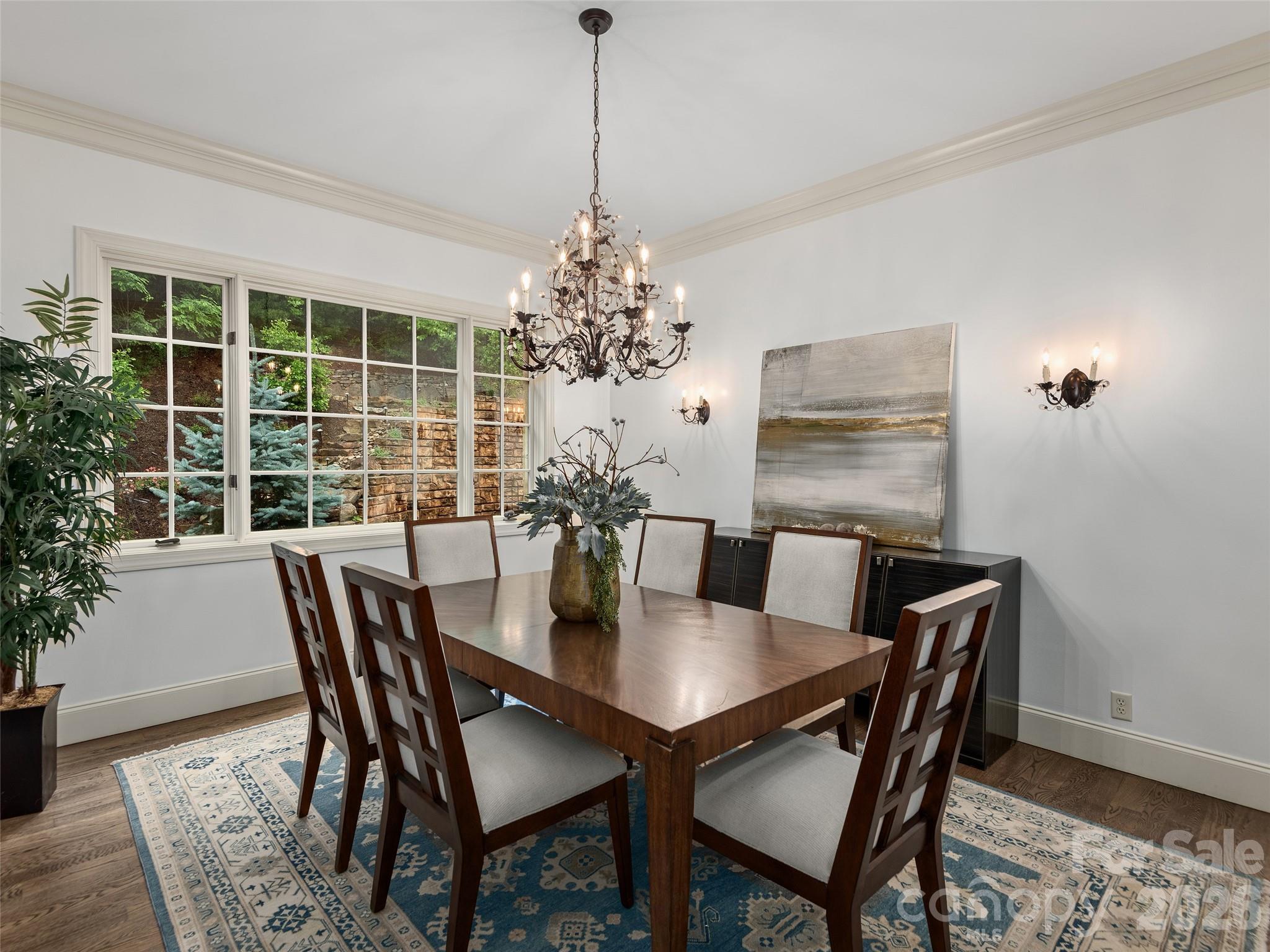 433 Coopers Hawk Drive
