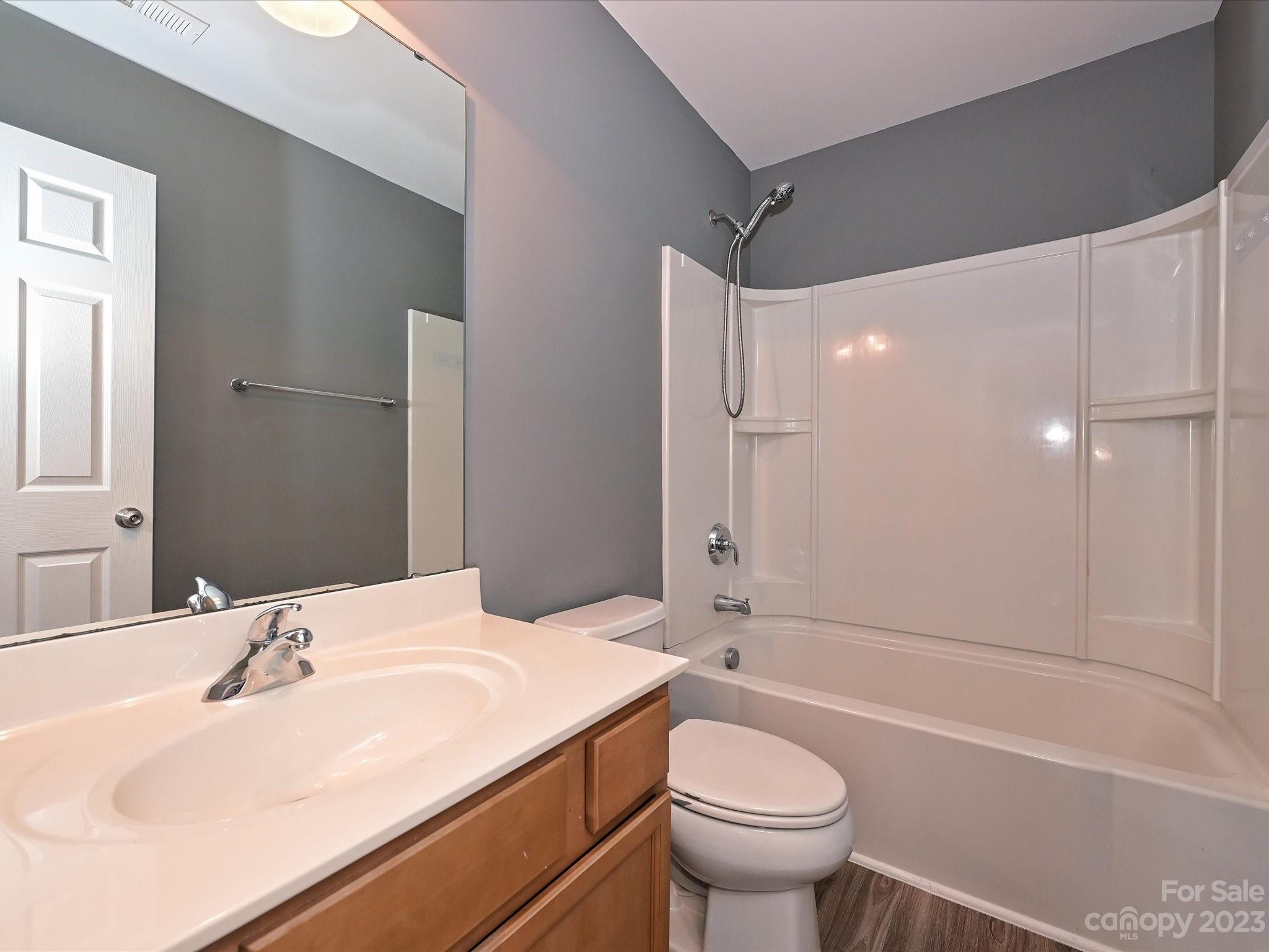 Rhynes Trace - Residential