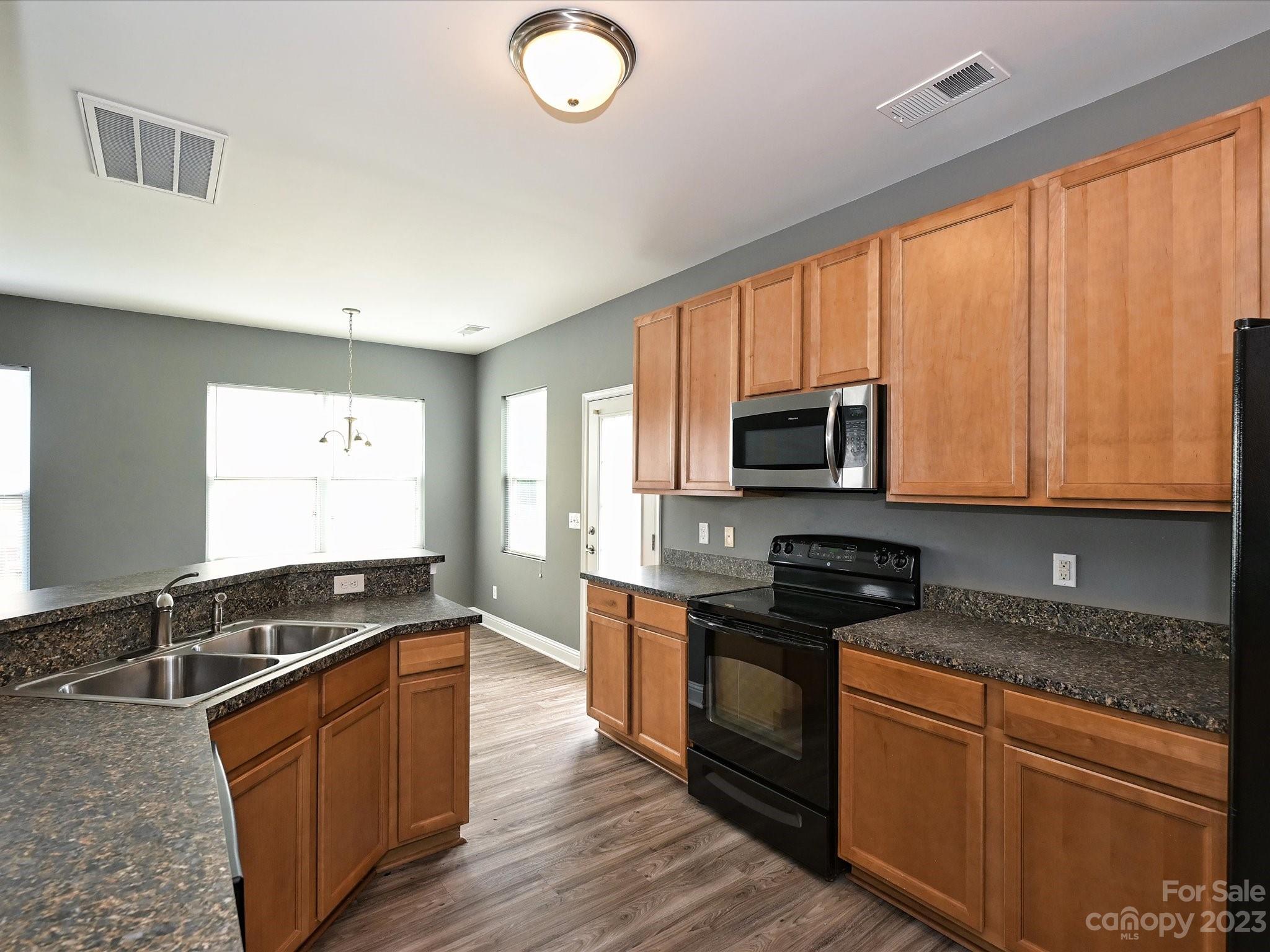 Rhynes Trace - Residential