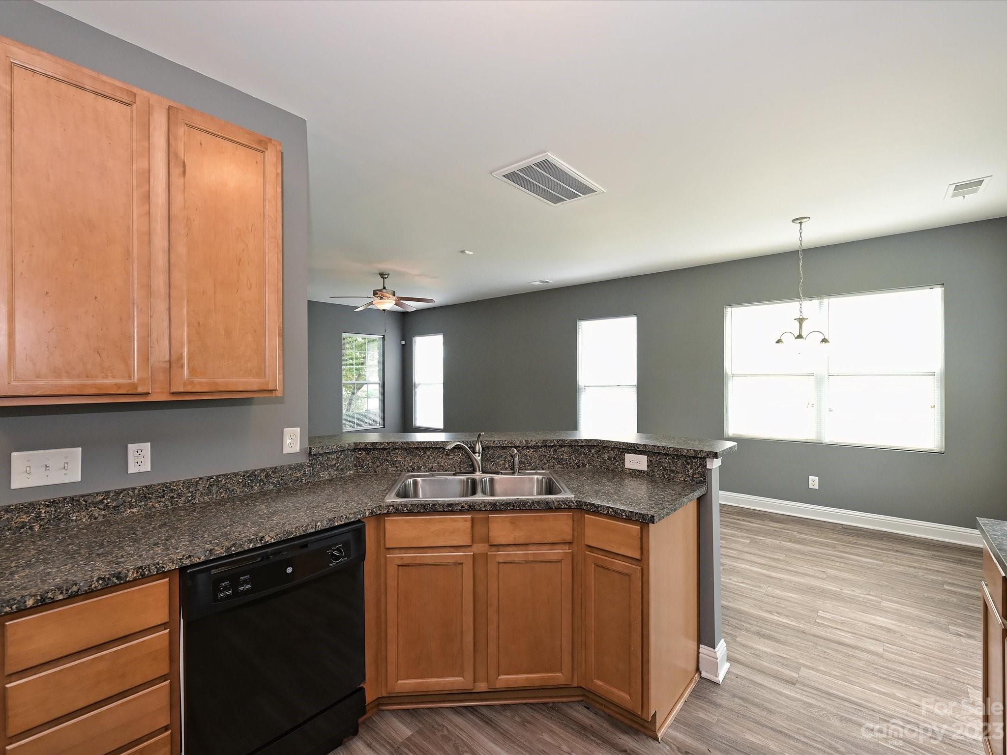 Rhynes Trace - Residential