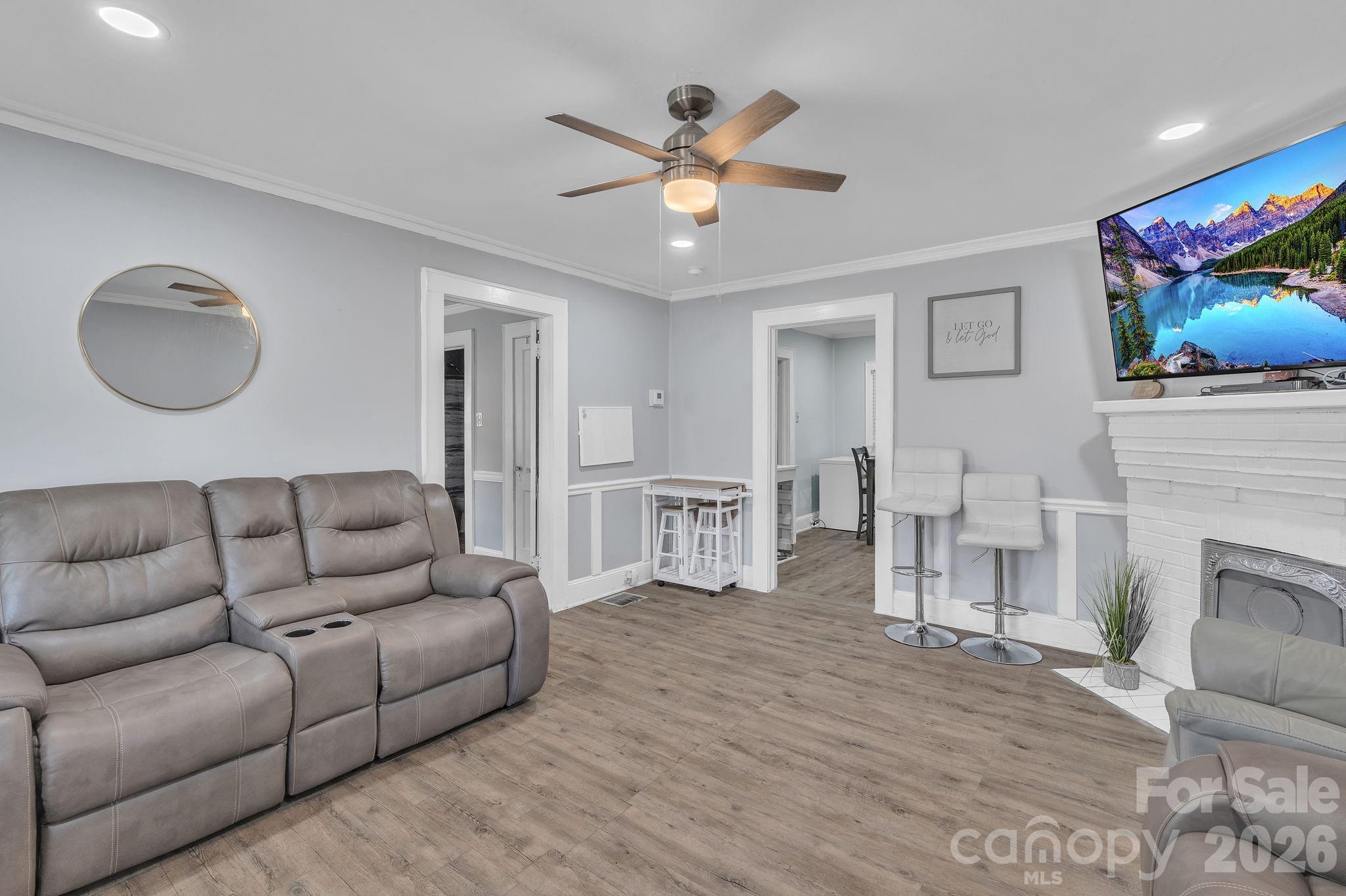 Jackson Park - Residential Income