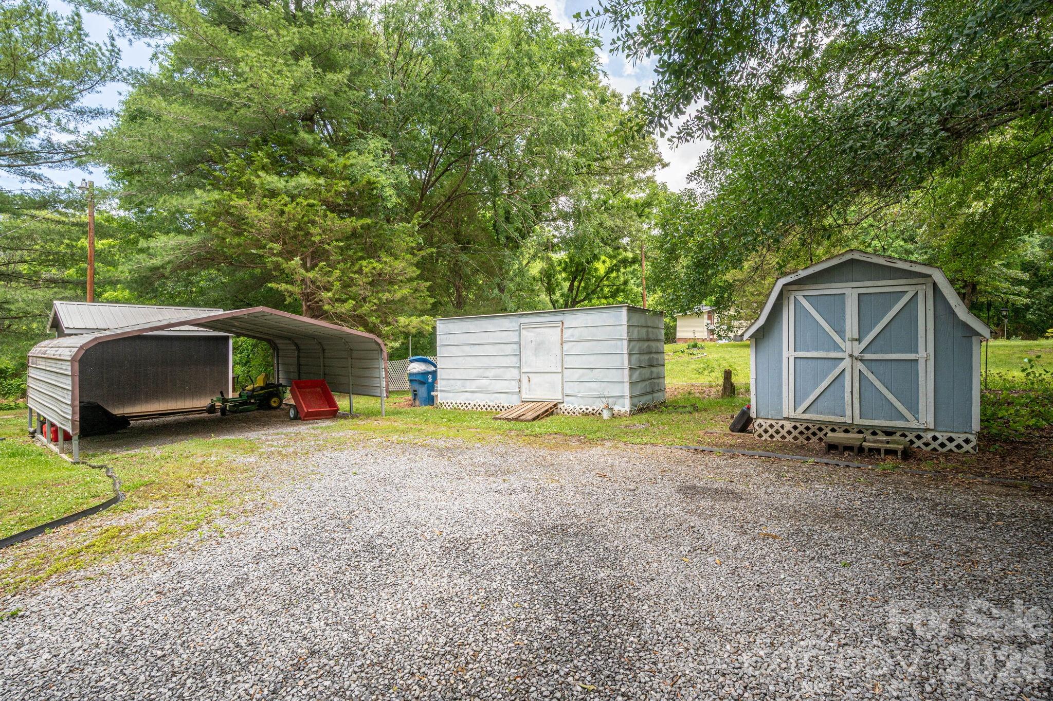 2002 Bill Lynch Road