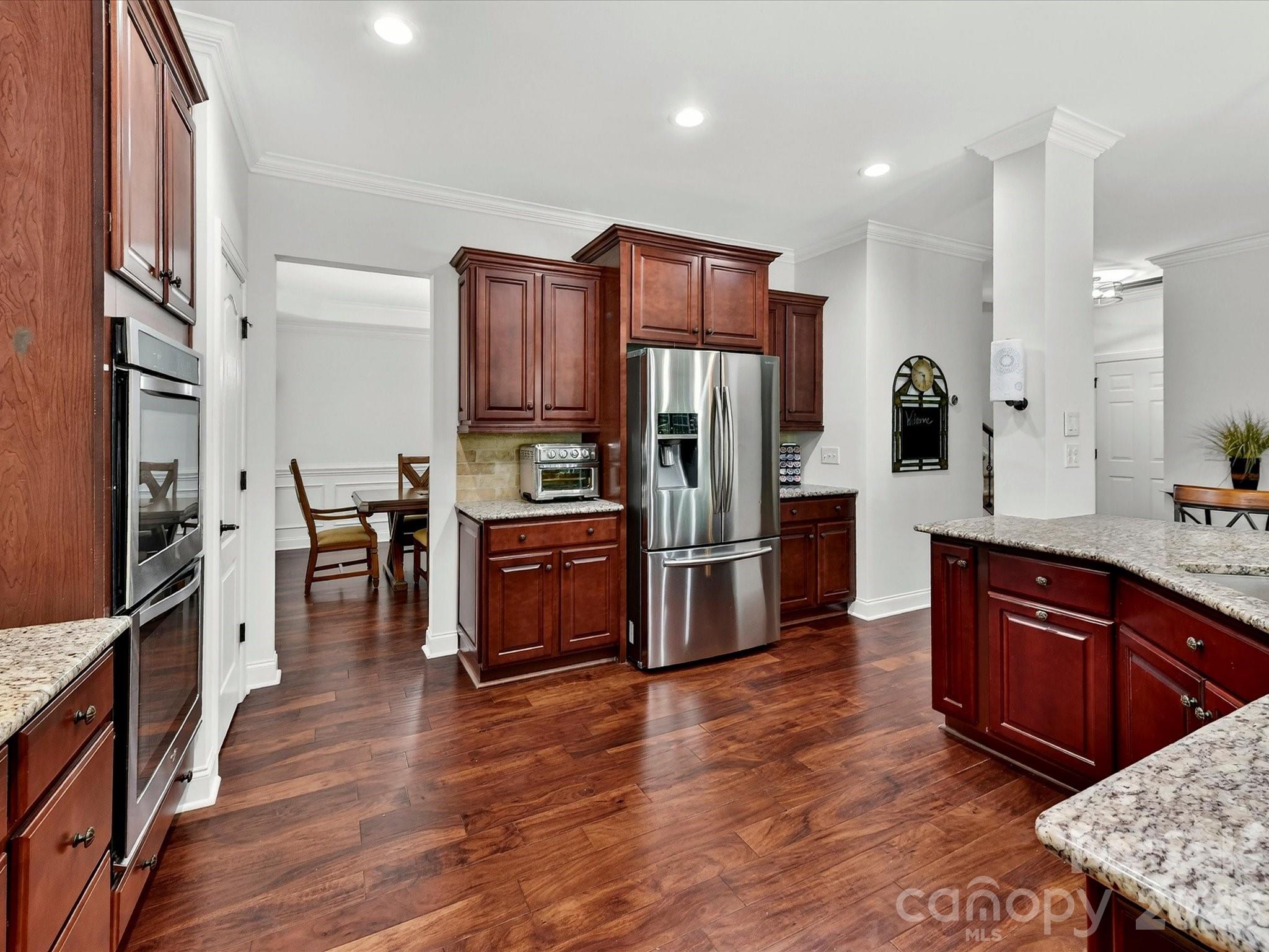 5021 Helena Park Lane