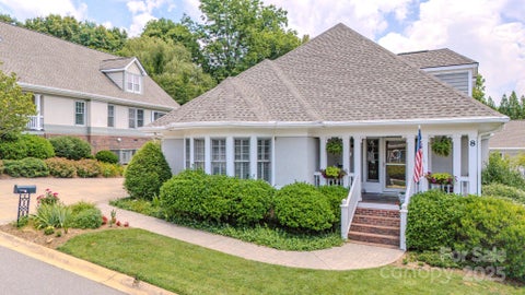 Photo for 8 Creekside Way