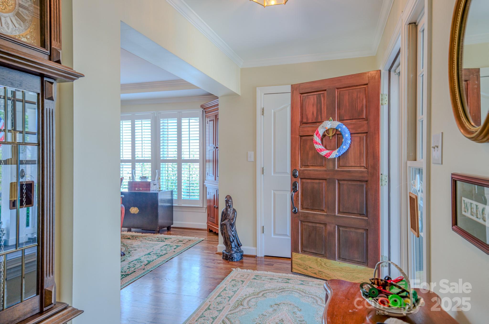 8 Creekside Way