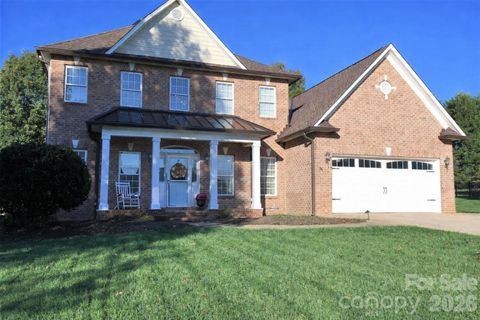 Photo of 4525 18th Street Lane NE #3, Hickory, NC 28601 (MLS # 4366352)