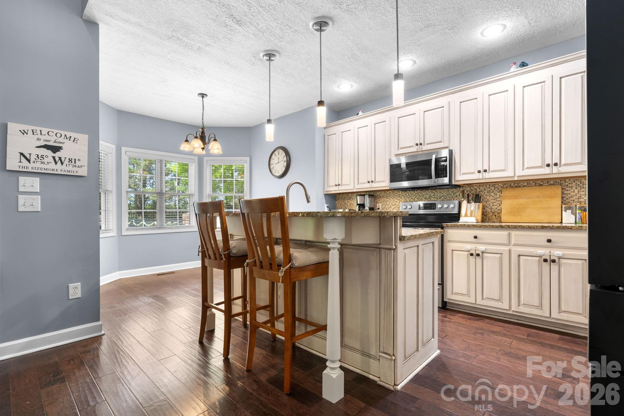 4525 18th Street Lane NE