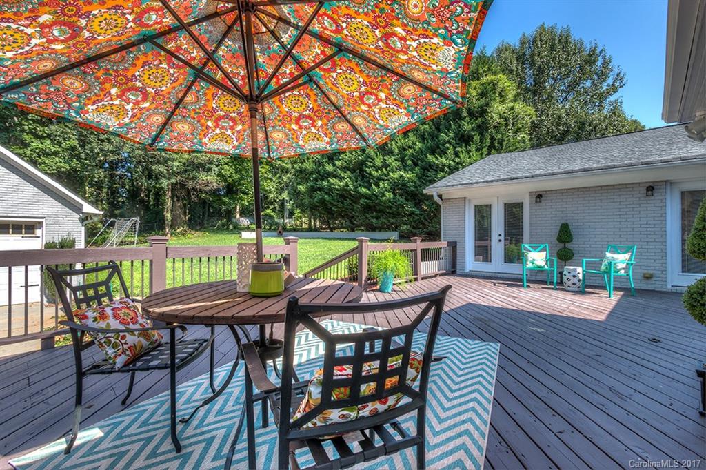 Lansdowne - Residential