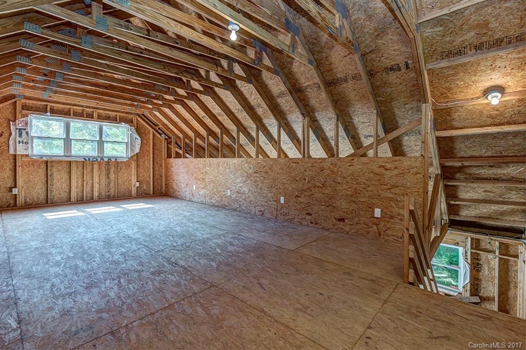 Lansdowne - Residential