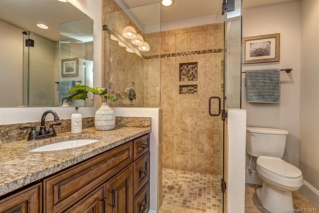 Lansdowne - Residential