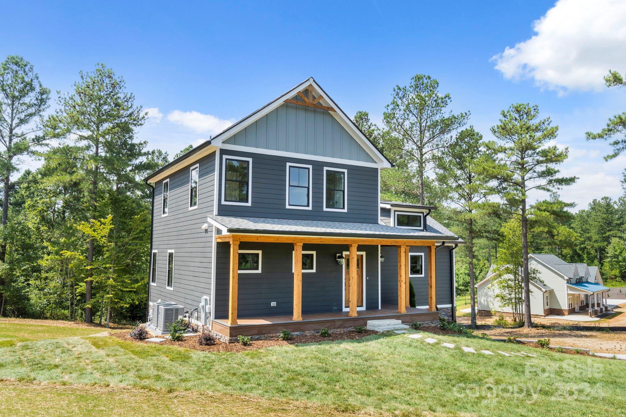 The Waterfront Club - Residential