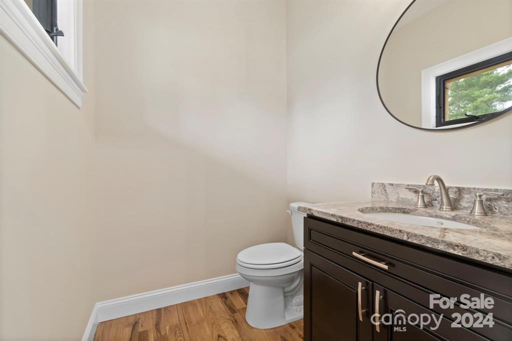 The Waterfront Club - Residential