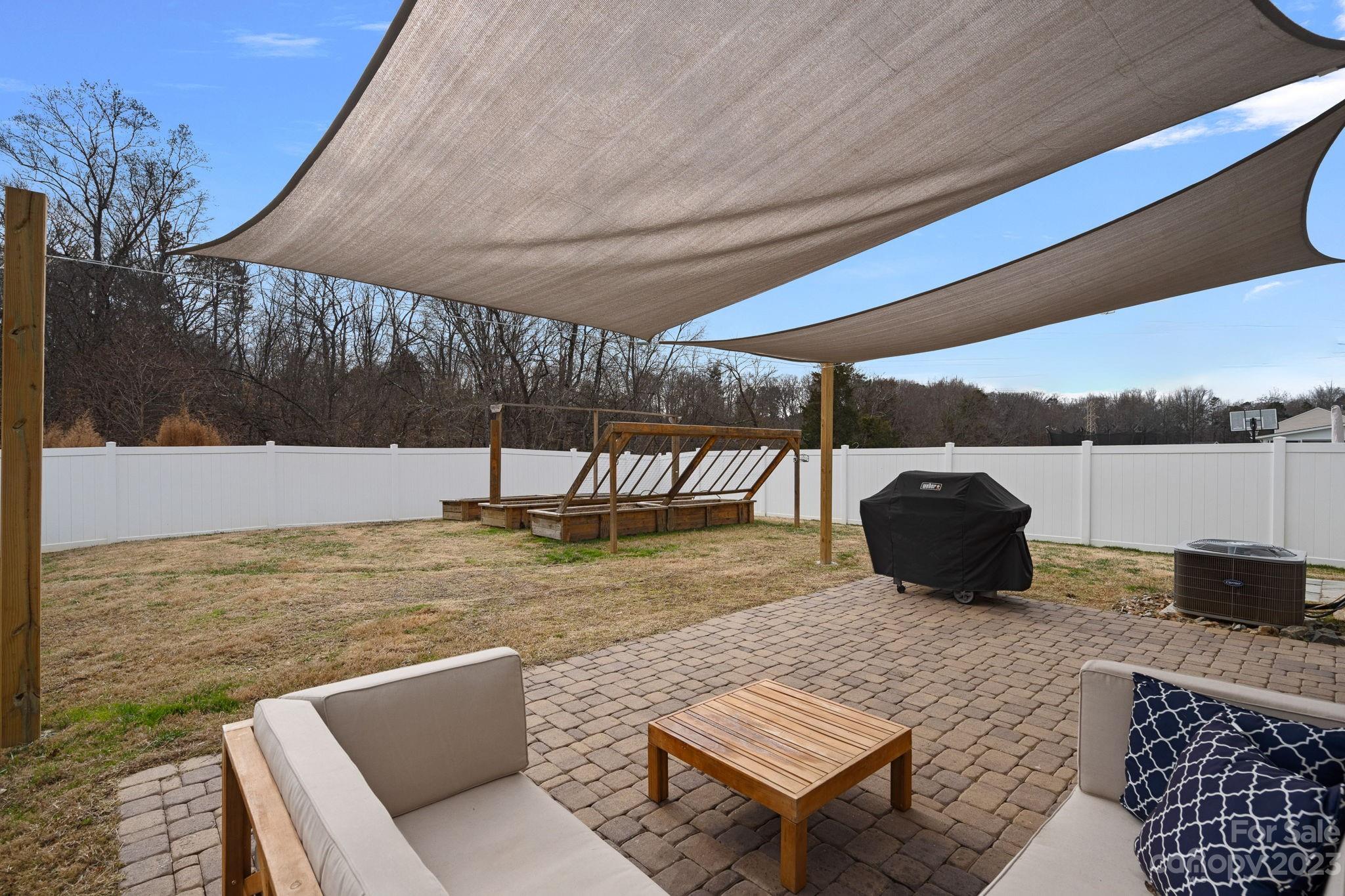 Sutton Farms - Residential