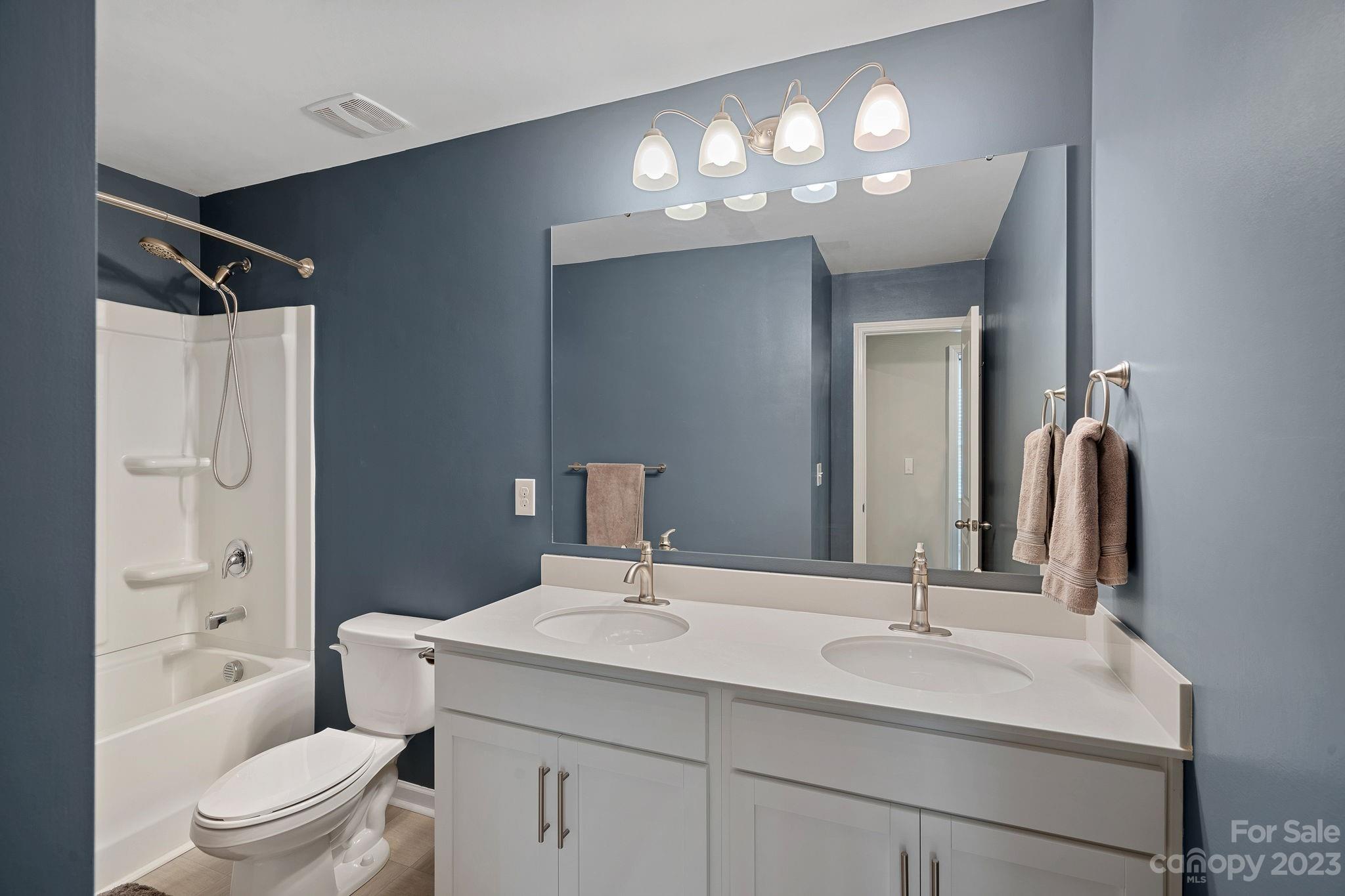 Sutton Farms - Residential