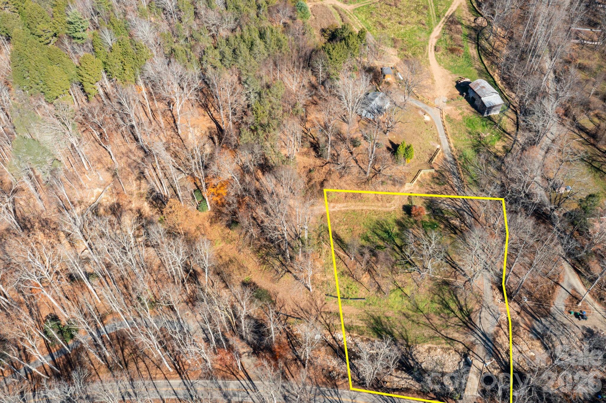 190 Blackberry Inn Road 1