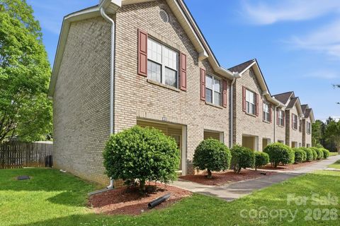 Photo of 812 Maupin Avenue, Salisbury, NC 28144 (MLS # 4378032)