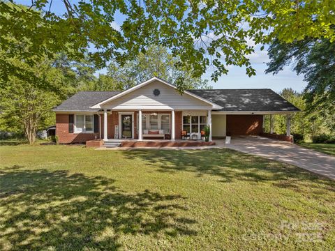 1544 Old US 221a Highway Mooresboro NC 28114
