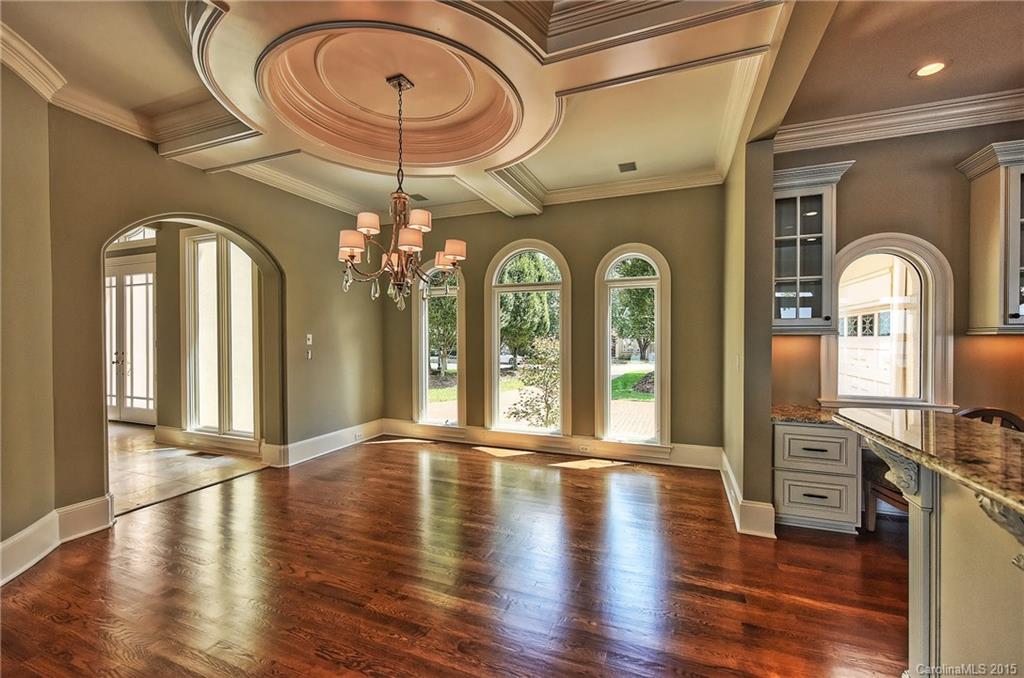 The Peninsula - Residential