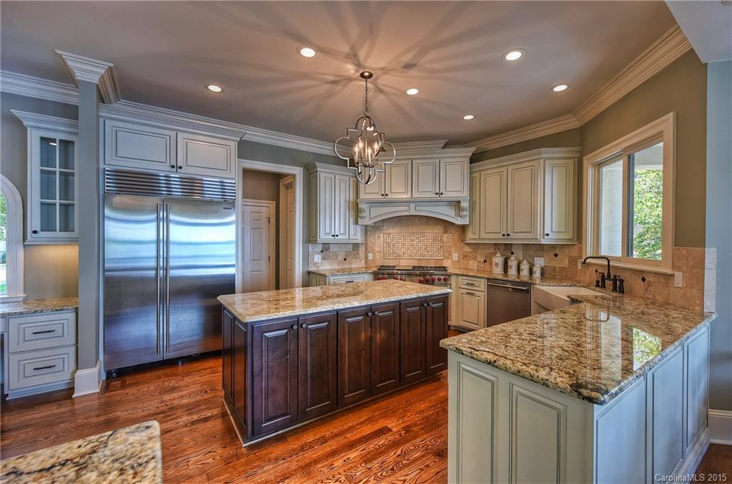 The Peninsula - Residential