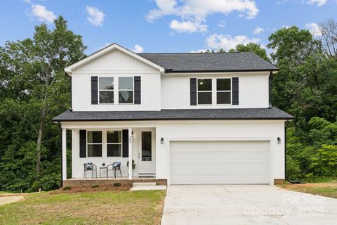 384 Speedway Place Concord NC 28027