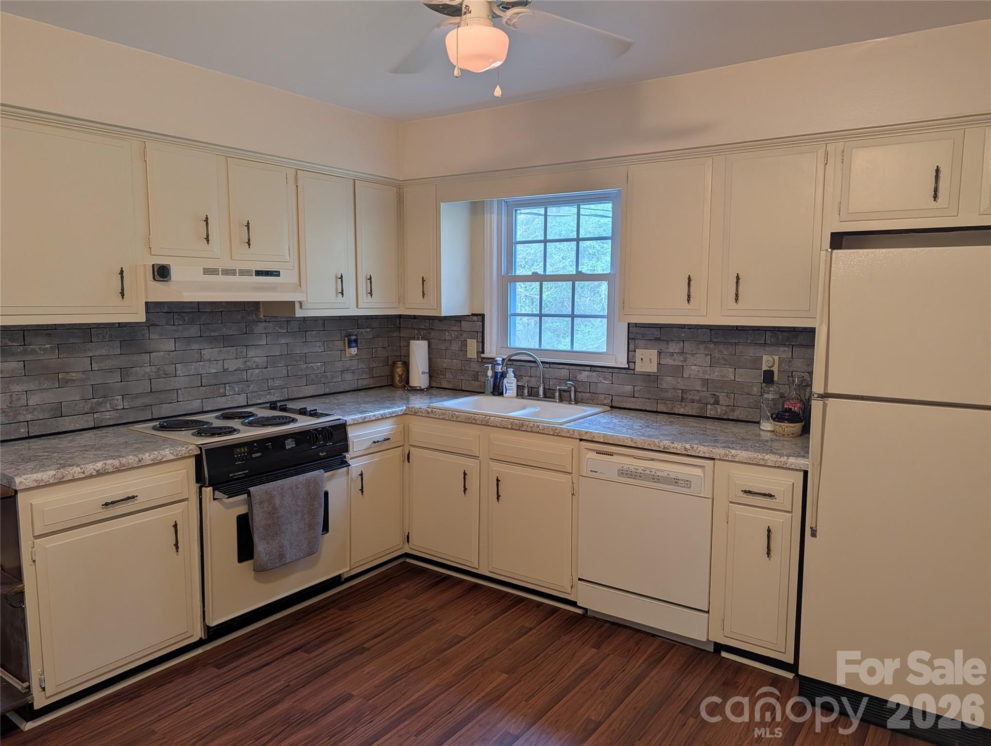 Idlewood - Residential