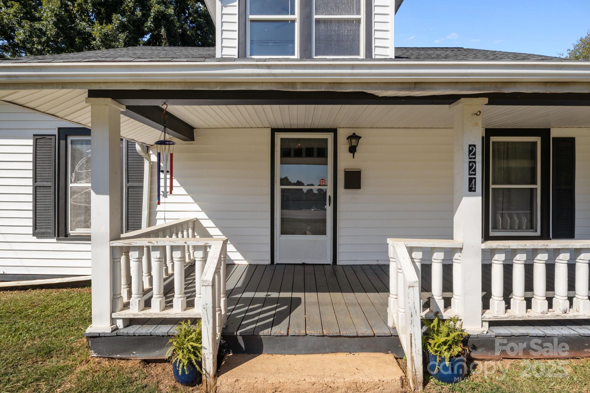 224 S Main Street
