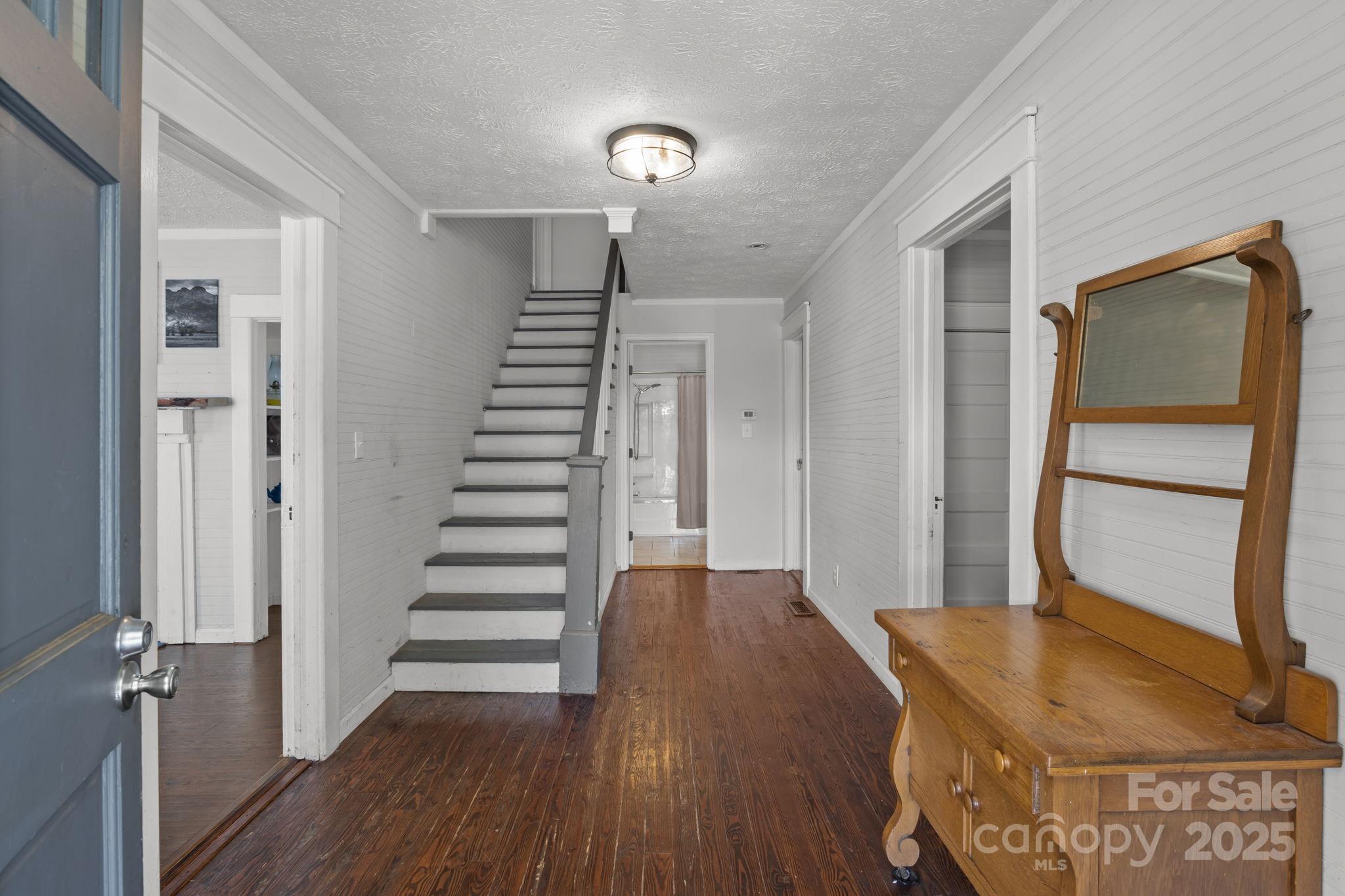 224 S Main Street