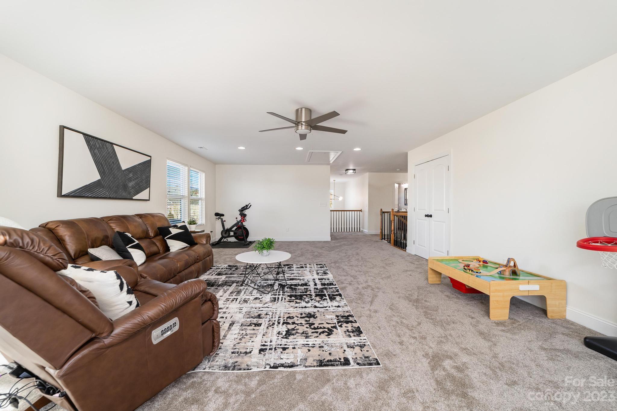 Mill Creek Falls - Residential