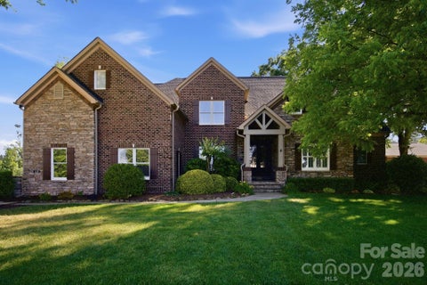 Photo of 112 Walden Drive, Mooresville, NC 28115 (MLS # 4388562)