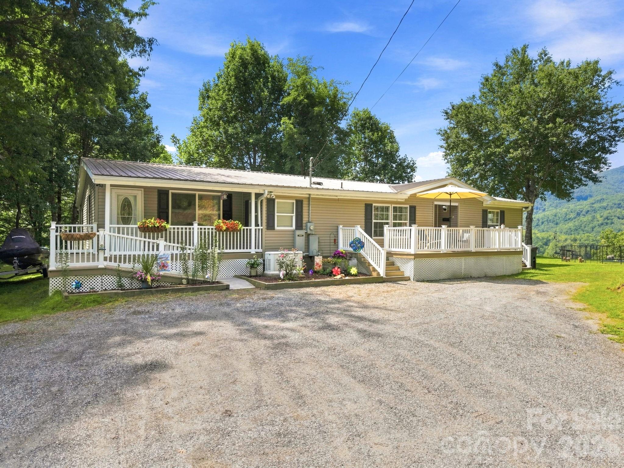 4 Sunset Farms Road