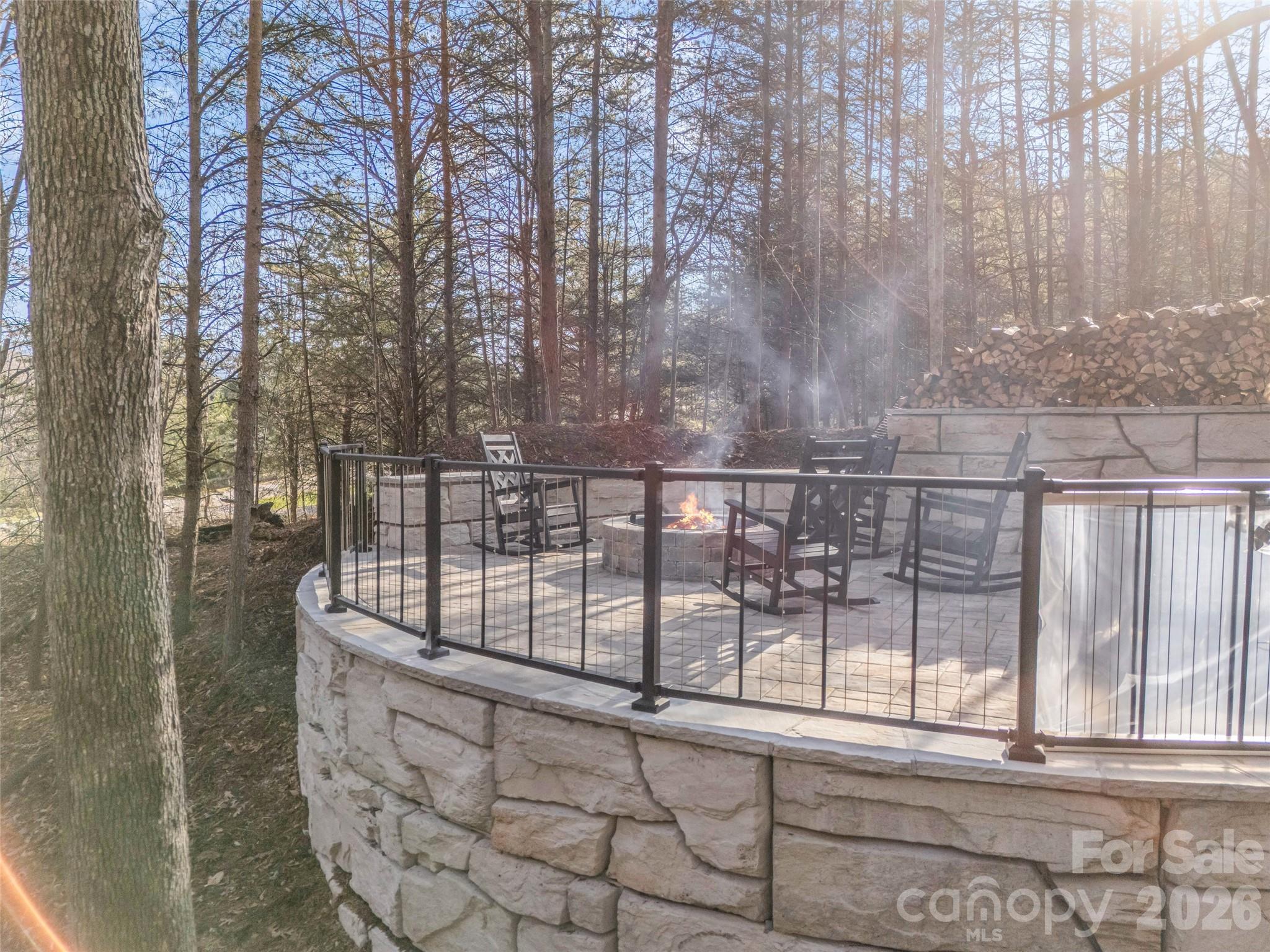 Brights Creek - Land