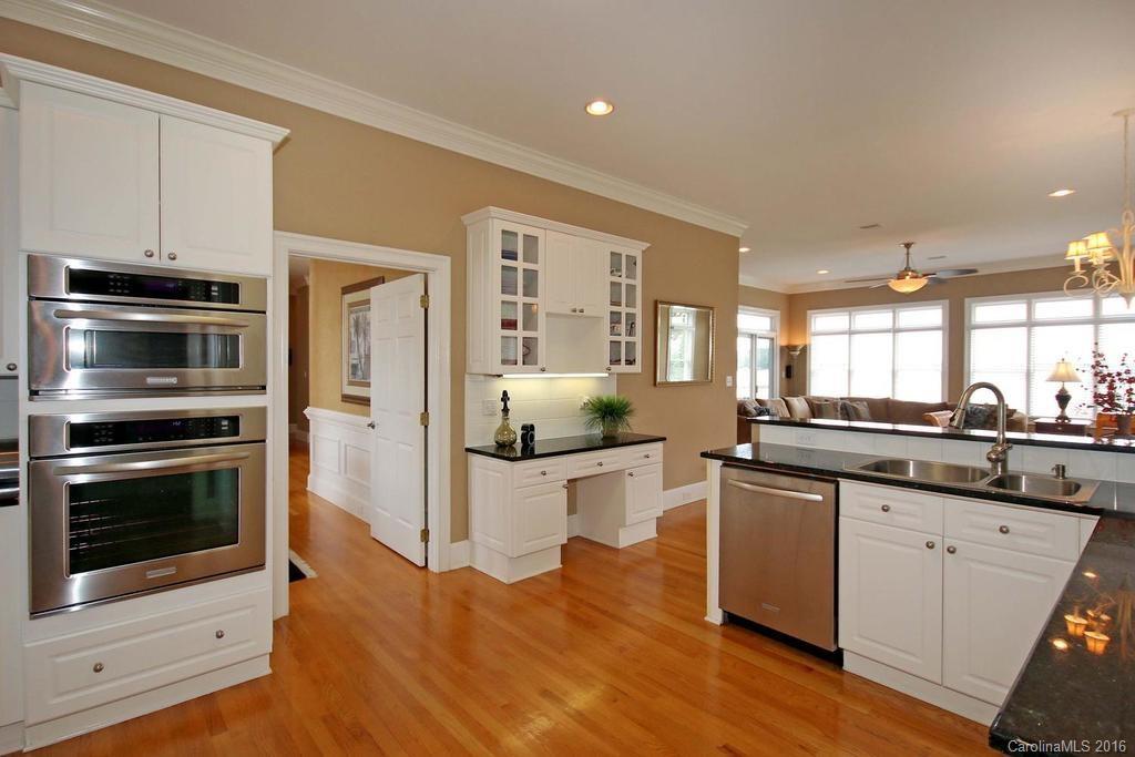Cowans Ford Country Club - Residential
