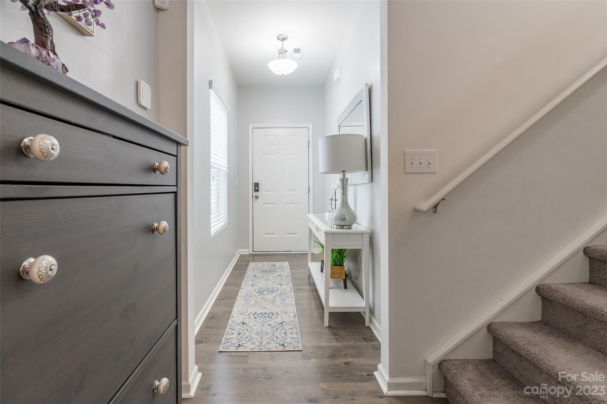 Newport Lakes - Residential