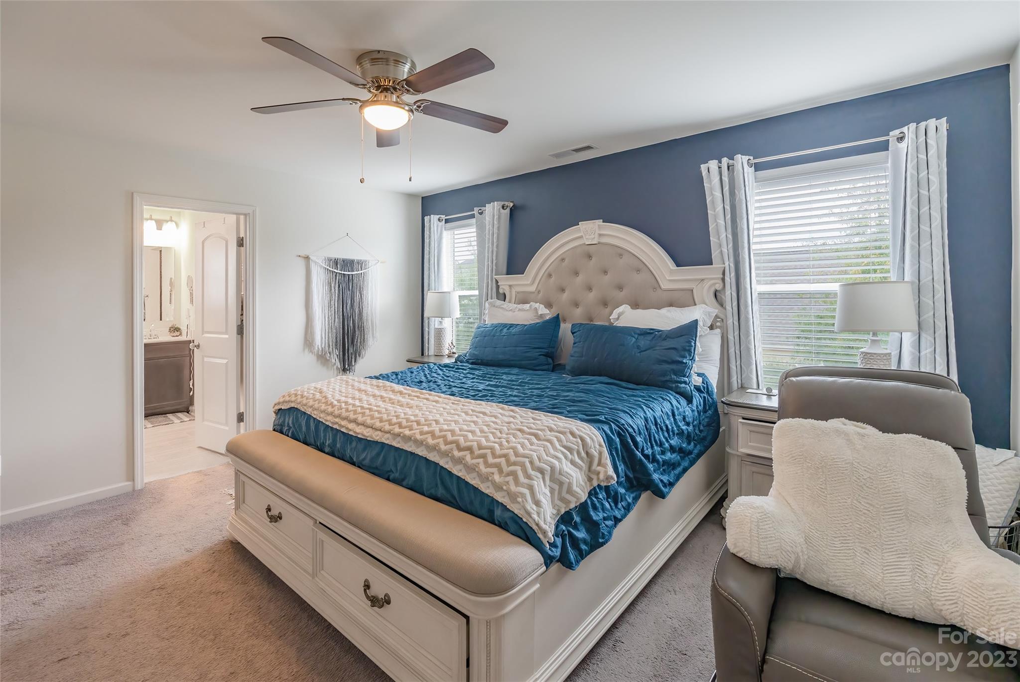 Newport Lakes - Residential