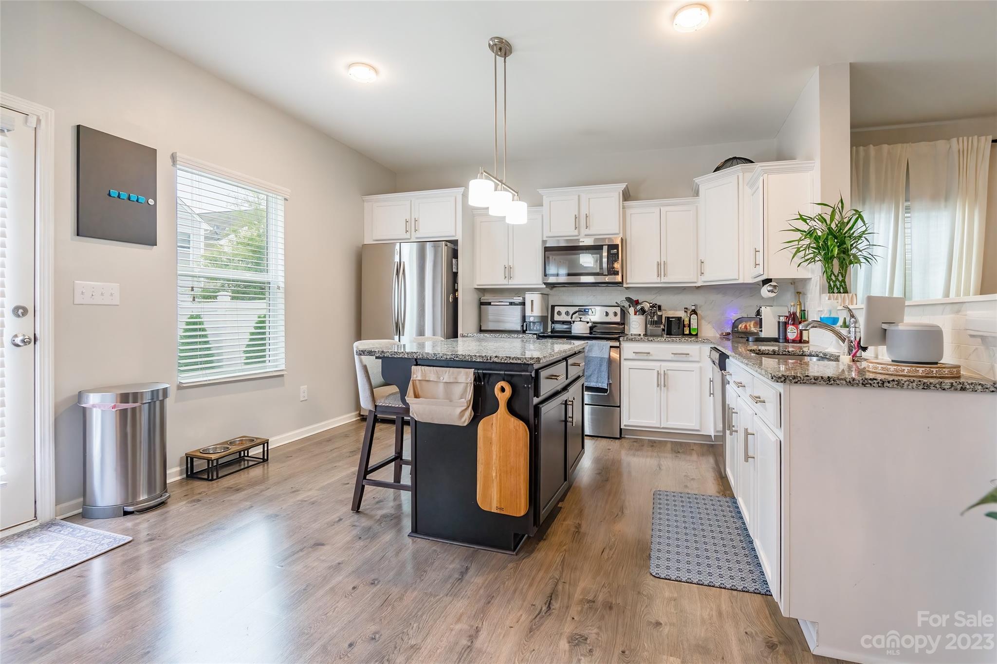 Newport Lakes - Residential